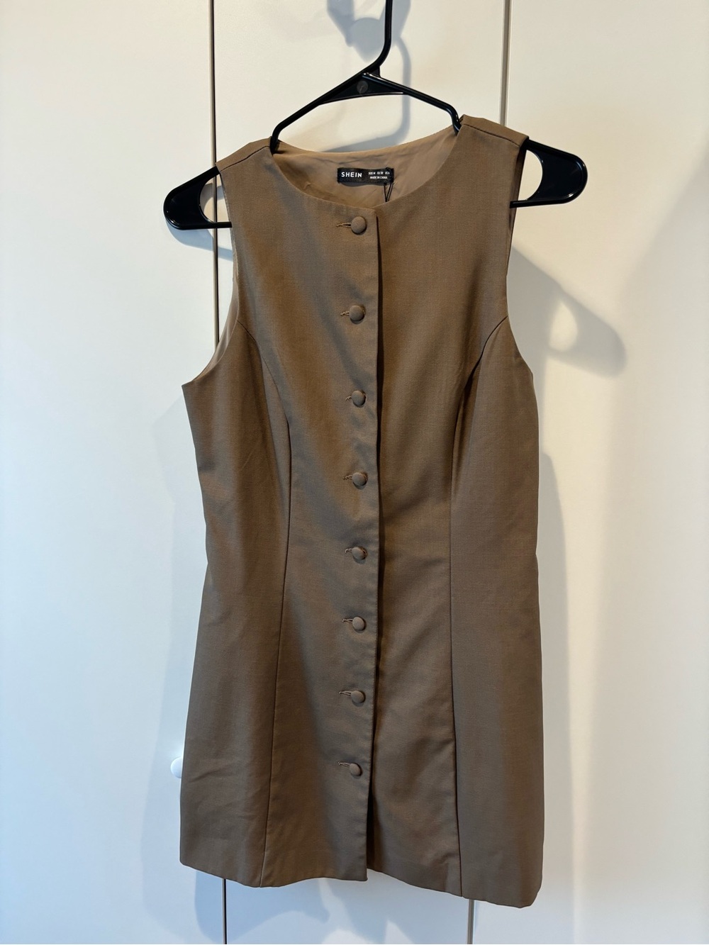 SHEIN Brown Button-Front Sleeveless Shift Dress